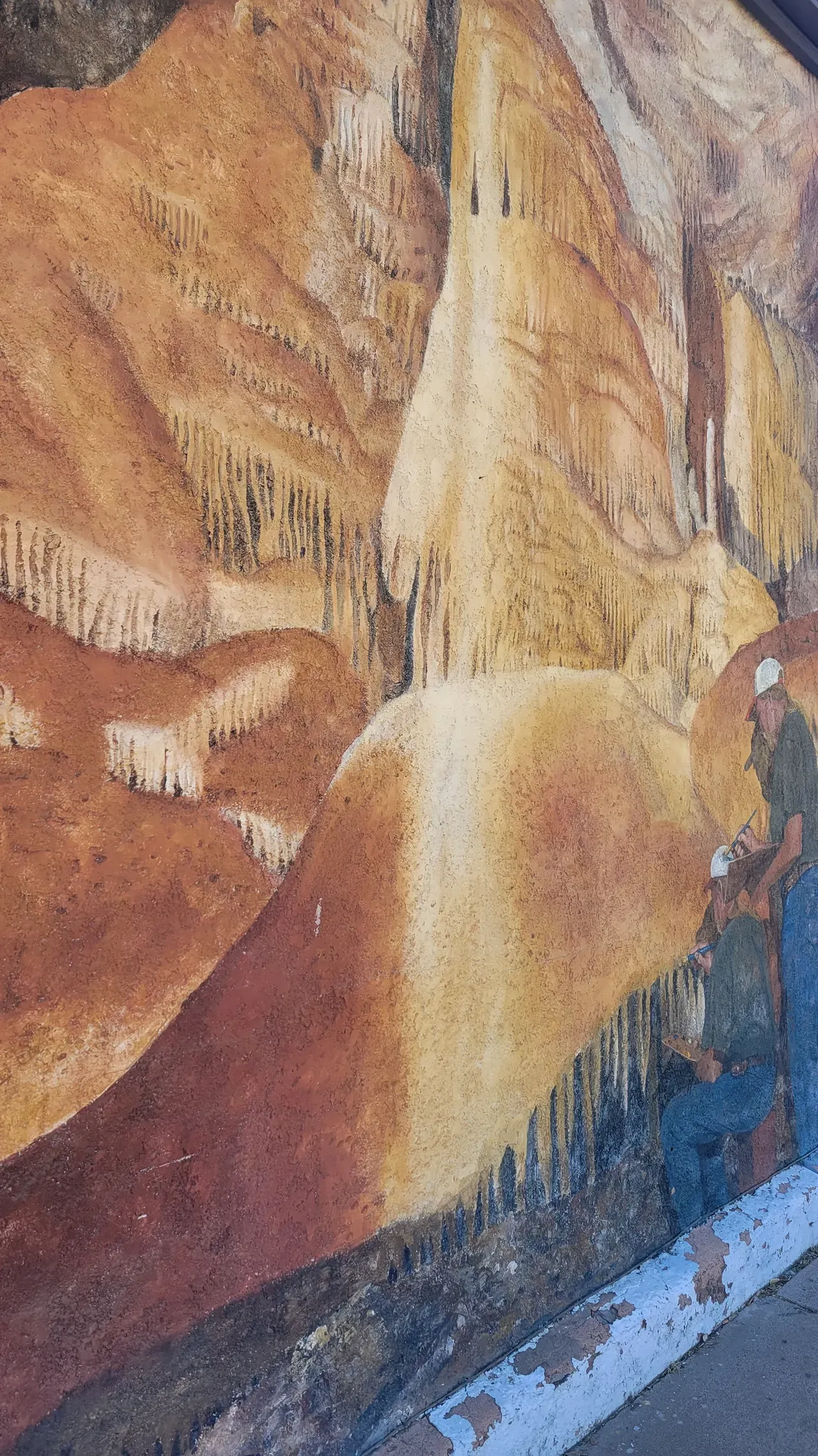 Benson, Arizona murals, Kartchner Caverns, things to do